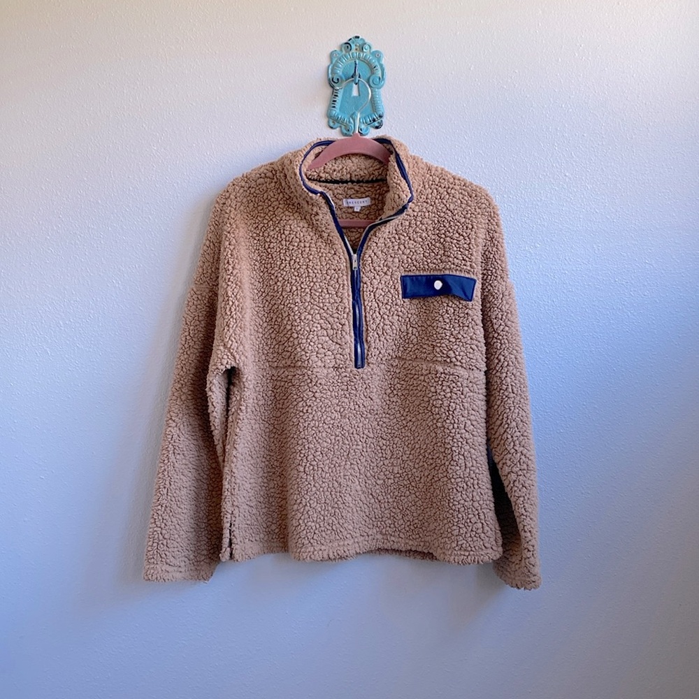 Crescent teddy bear pullover 💙